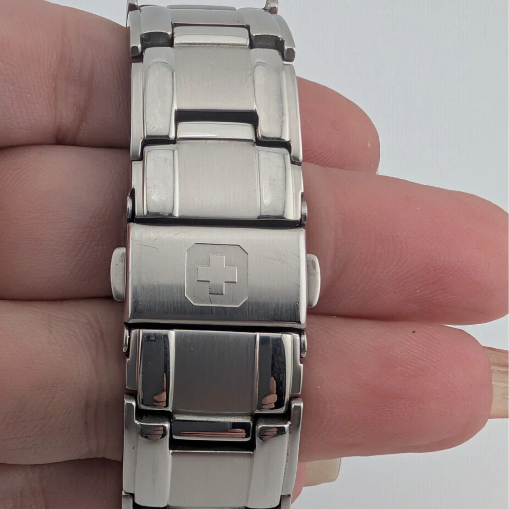 Swiss Military Honowa Gray Textured Dial‎ Swiss Made Watch 06-547 Stainless